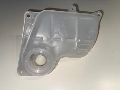 Ausgleichsbehälter Kühlmittel Audi A4 B5 / Audi A6 4B