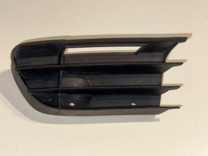 Stoßstangengitter Audi Coupe / Cabrio Typ 89 erste Generation - rechtes Gitter