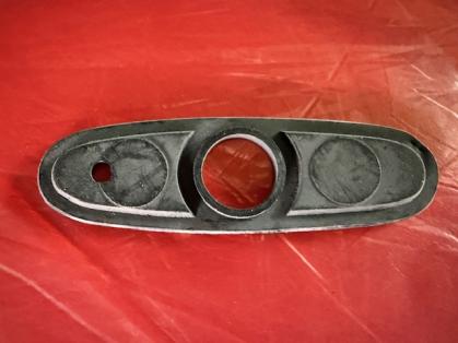 Unterlage Heckspoiler Audi 80/90 Typ 89