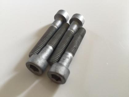 Zylinderschraubensatz für Zündabdeckung Audi S2 ABY / RS2 / S4 S6 AAN