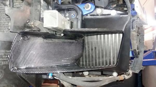 Audi RS6 4F C6 Carbon Luftleitschächte Luftführungen Audi RS6 4F C6 Carbon Luftleitschächte Luftführungen