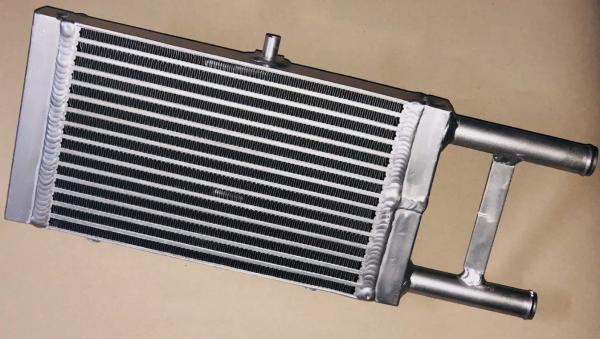 Performance Aluminium Zusatzwasserkühler Audi Typ 89 / B4 - 5 Zylinder Performance Aluminium Zusatzwasserkühler Audi Typ 89 / B4 - 5 Zylinder