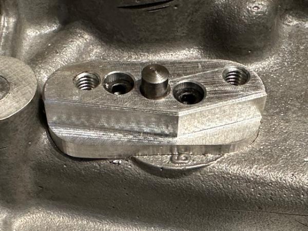 Hallgeberaufnahme Zylinderkopf vorne fräsen / 20V Turbo 5 Zylinder Hallgeberaufnahme Zylinderkopf vorne fräsen / 20V Turbo 5 Zylinder