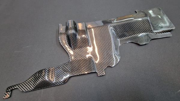 Carbon Kühlerabdeckung Audi 5 Zylinder 10V, 20V & 20V Turbo