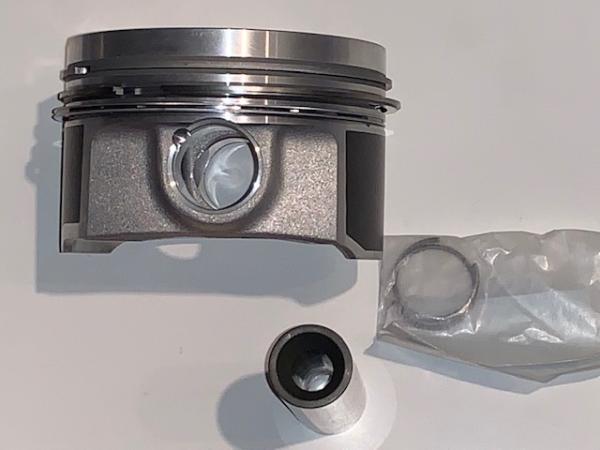Mahle Slipperkolbensatz Audi 5 Zylinder 20V Turbo 8,5:1 Mahle Slipperkolbensatz Audi 5 Zylinder 20V Turbo 8,5:1
