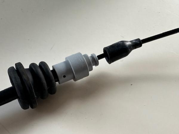 Handbremsseil Audi Typ 85 Quattro / Urquattro links oder rechts Handbremsseil Audi Typ 85 Quattro / Urquattro links oder rechts