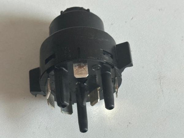 Zündanlassschalter Audi B4 / C4 / Typ 89