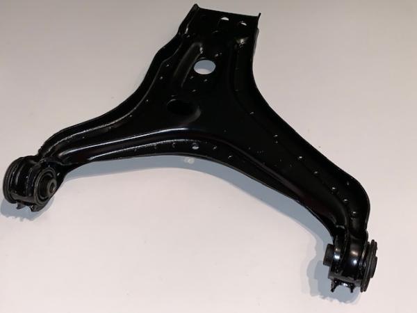 Querlenker Standard Audi Typ 89 / B4 Vorderachse links / rechts Querlenker Standard Audi Typ 89 / B4 Vorderachse links / rechts