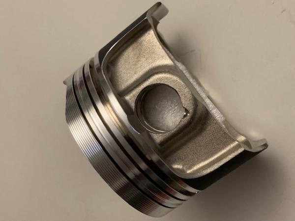 WISECO Kolbensatz Audi 5 Zylinder 20V Turbo 7,2:1 Bohrung 81,00 - 81,5 - 82 - 83mm