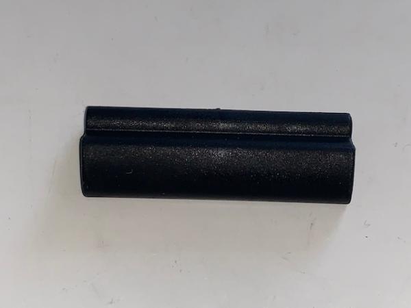 Verbindungsstück Frontscheibenkeder schwarz Audi 80 Typ 89 / B4 Limo & Avant Verbindungsstück Frontscheibenkeder schwarz Audi 80 Typ 89 / B4 Limo & Avant