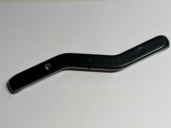 Halter Lüftführung Wasserkühler Audi Urquattro / Audi Typ 81/85 5 Zylinder Halter Lüftführung Wasserkühler Audi Urquattro / Audi Typ 81/85 5 Zylinder