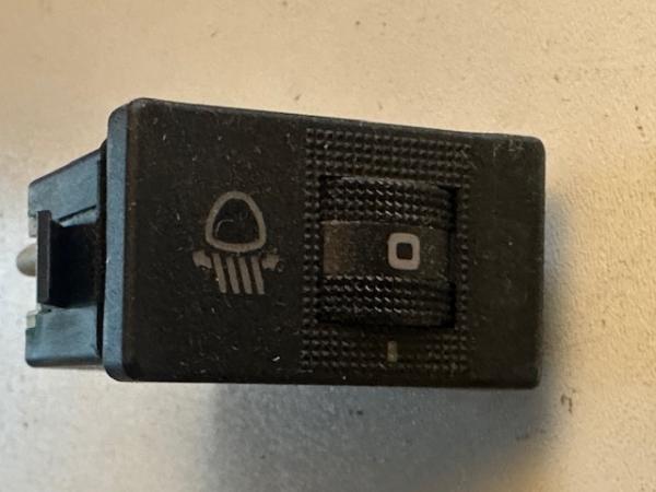 Schalter Scheinwerferhöhenverstellung Audi Typ 89 / B4 Schalter Scheinwerferhöhenverstellung Audi Typ 89 / B4