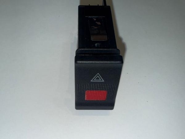 Warnlichtschalter Audi Typ 89 / B4 / Typ 44 / C4
