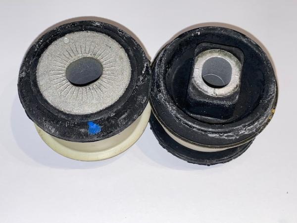 Hinterachslagerung Gummi-Metall Audi RS4 B5 und S4 B5 / S2 Limo Avant / RS2 Hinterachslagerung Gummi-Metall Audi RS4 B5 und S4 B5 / S2 Limo Avant / RS2