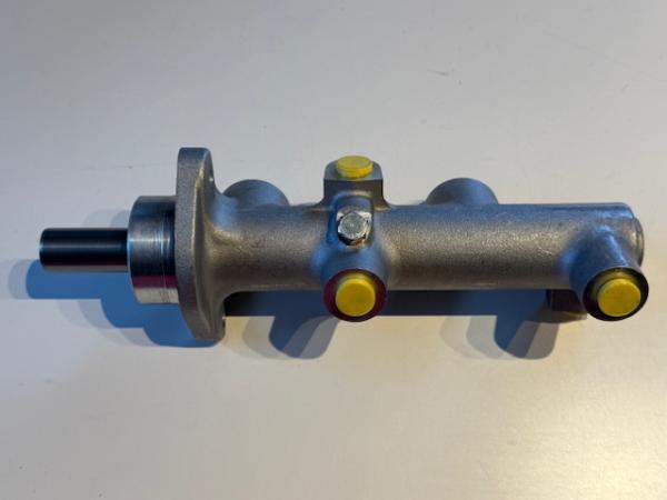 Hauptbremszylinder Audi Urquattro - 100/200 Typ 44