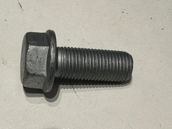 Bremssattelschraube M14x1,5x35 Audi / VW Rippschraube Bremssattelschraube M14x1,5x35 Audi / VW Rippschraube