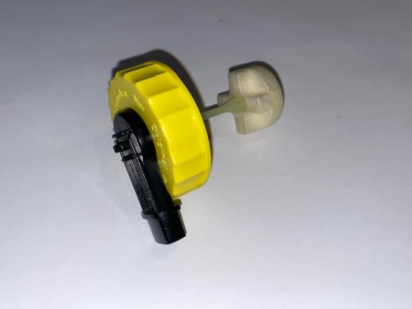 Deckel Bremsflüssigkeitsbehälter mit Sensor Audi / VW Deckel Bremsflüssigkeitsbehälter mit Sensor Audi / VW