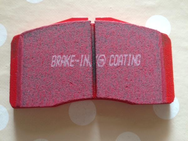 EBC Redstuff Bremsbeläge Brembo 322mm Audi/Porsche EBC Redstuff Bremsbeläge Brembo 322mm Audi/Porsche