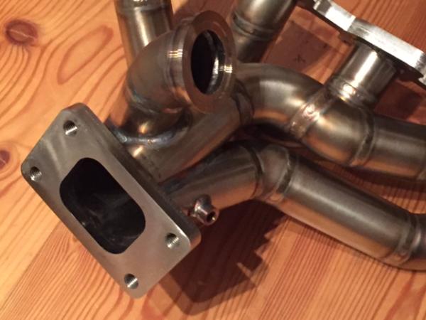 DK TurboTecnic Edelstahl Abgaskrümmer 5 Zylinder 20V Turbo