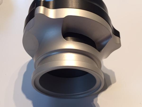 NUKE Performance Alu Blow Off Ventil 50mm V -Band NUKE Performance Alu Blow Off Ventil 50mm V -Band