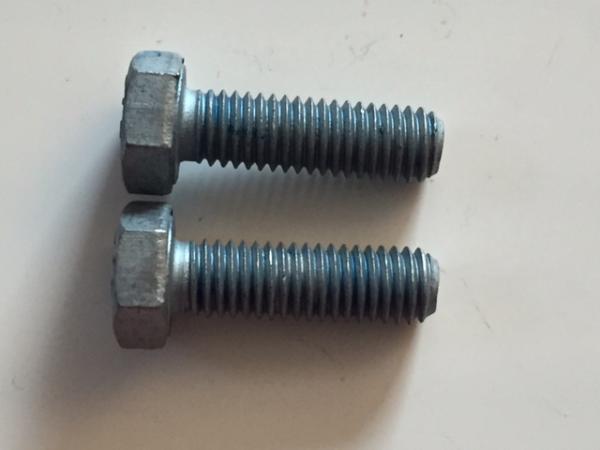 Montagesatz Klopfsensoren Audi 5 Zylinder 20V / 20V Turbo Montagesatz Klopfsensoren Audi 5 Zylinder 20V / 20V Turbo
