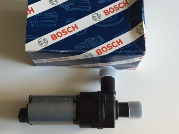 Zusatzwasserpumpe Audi 20V Turbo BOSCH Zusatzwasserpumpe Audi 20V Turbo BOSCH