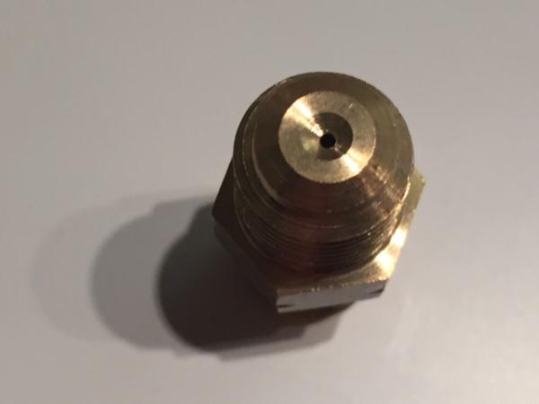 Öl Zulauf Adapter mit 0,9mm Restriktor Garrett GT / GTX Öl Zulauf Adapter mit 0,9mm Restriktor Garrett GT / GTX