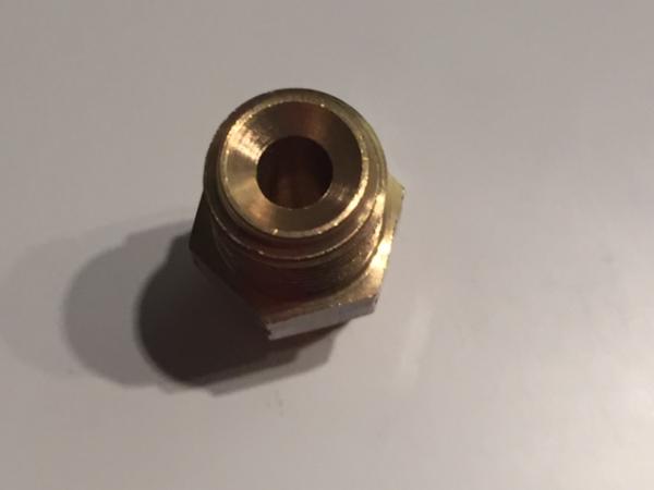 Öl Zulauf Adapter mit 0,9mm Restriktor Garrett GT / GTX Öl Zulauf Adapter mit 0,9mm Restriktor Garrett GT / GTX