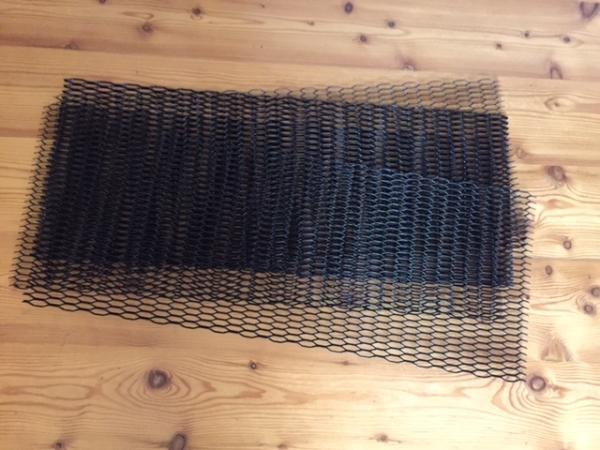 Racinggitter im RS2 Design 75x30cm