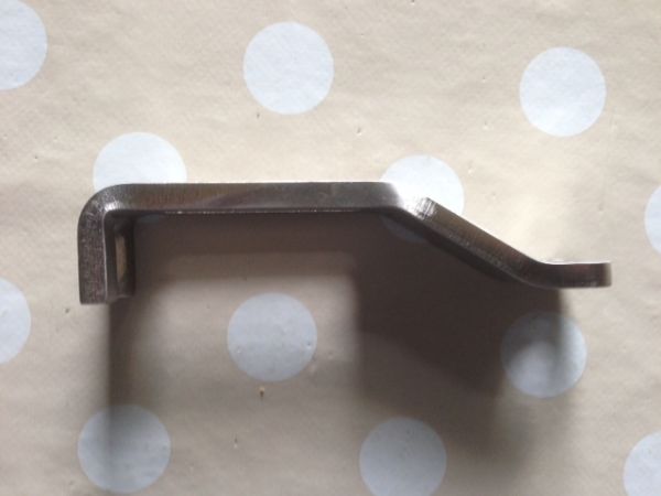 Servopumpenhalter für kurzes Ansaugrohr 20V Turbo